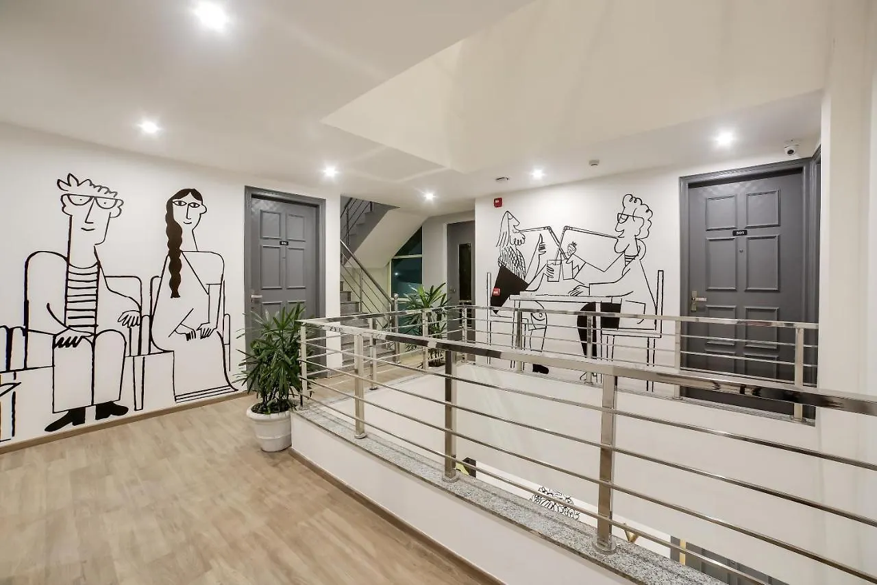 Townhouse Unitech Cyber Park Gurgaon Near Omaxe Celebration Mall Indien