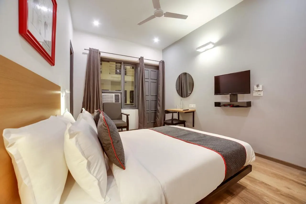 Townhouse Unitech Cyber Park Gurgaon Near Omaxe Celebration Mall